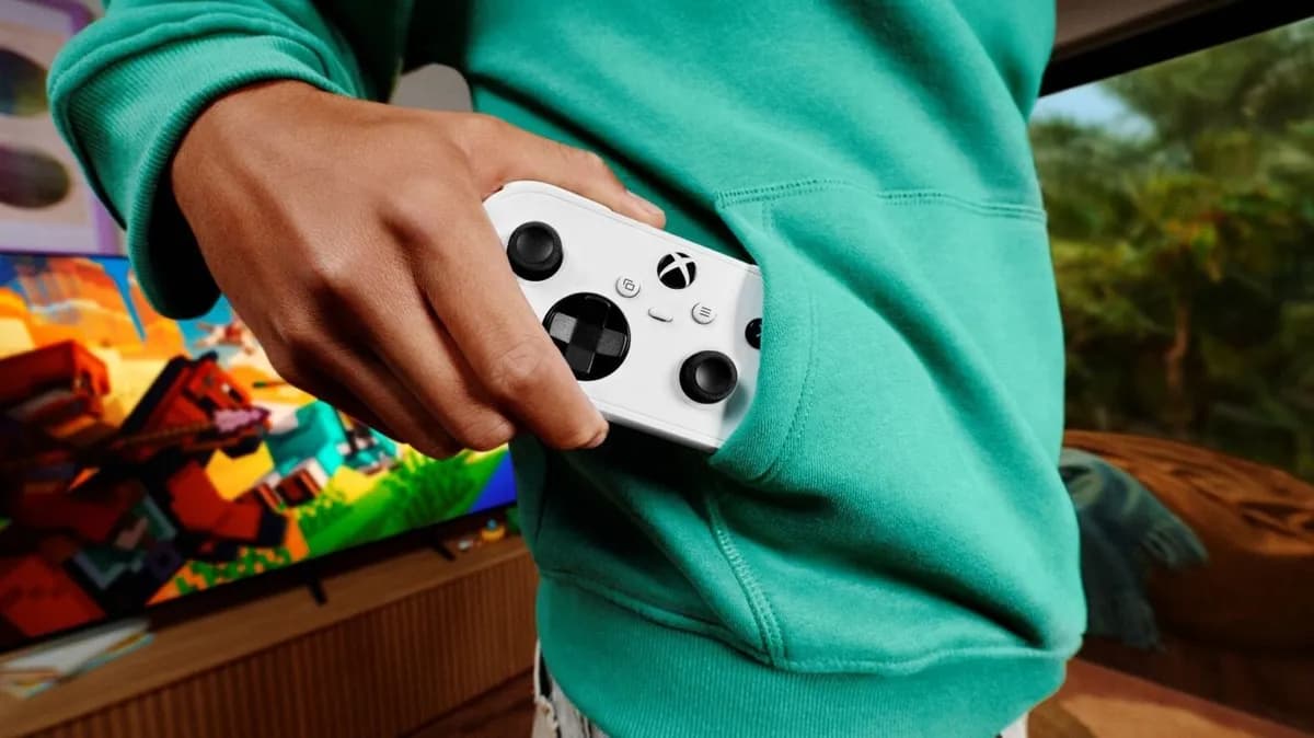 Xbox lance la manette compacte Nano pour une portabilité accrue