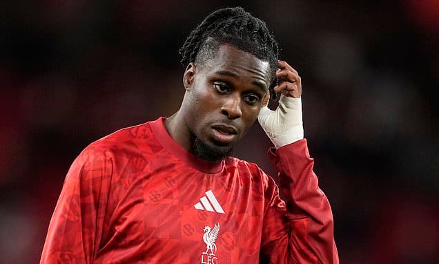 Jeremie Frimpong muss Niederlande-Spiel gegen Serbien von der Tribüne aus verfolgen, nachdem er aus Xavis Kader gestrichen wurde