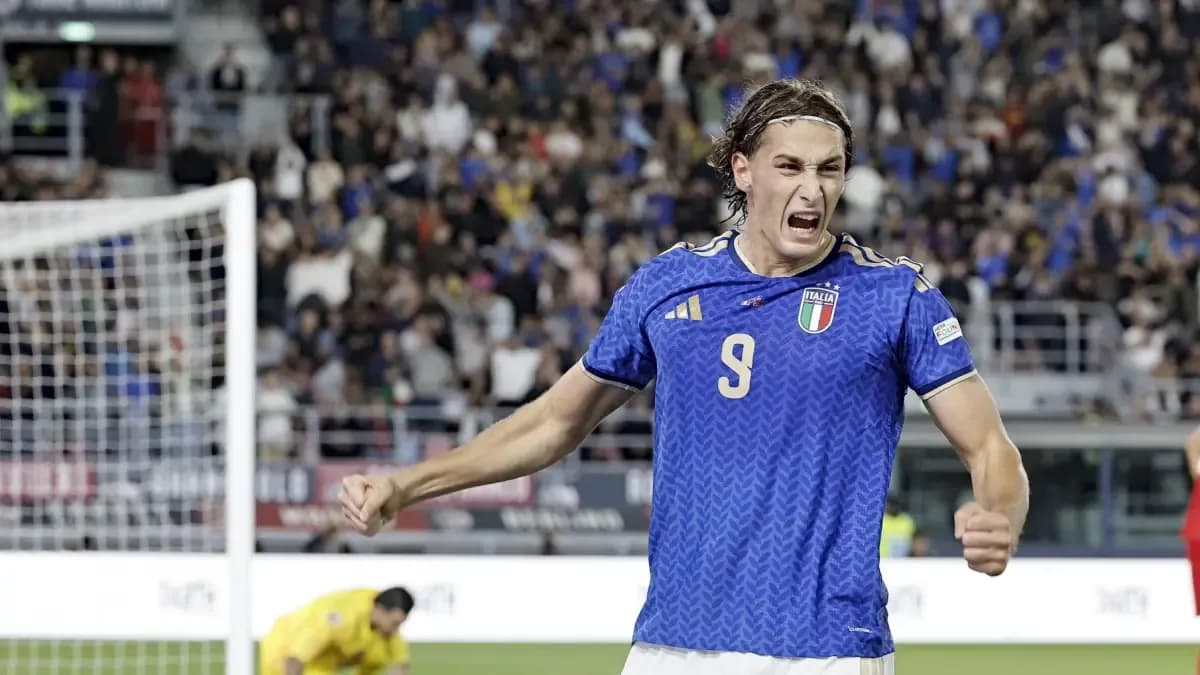 Roberto Mancini, Pio Esposito'yu İtalya'nın yeni Vieri veya Luca Toni'si olarak nitelendirdi
