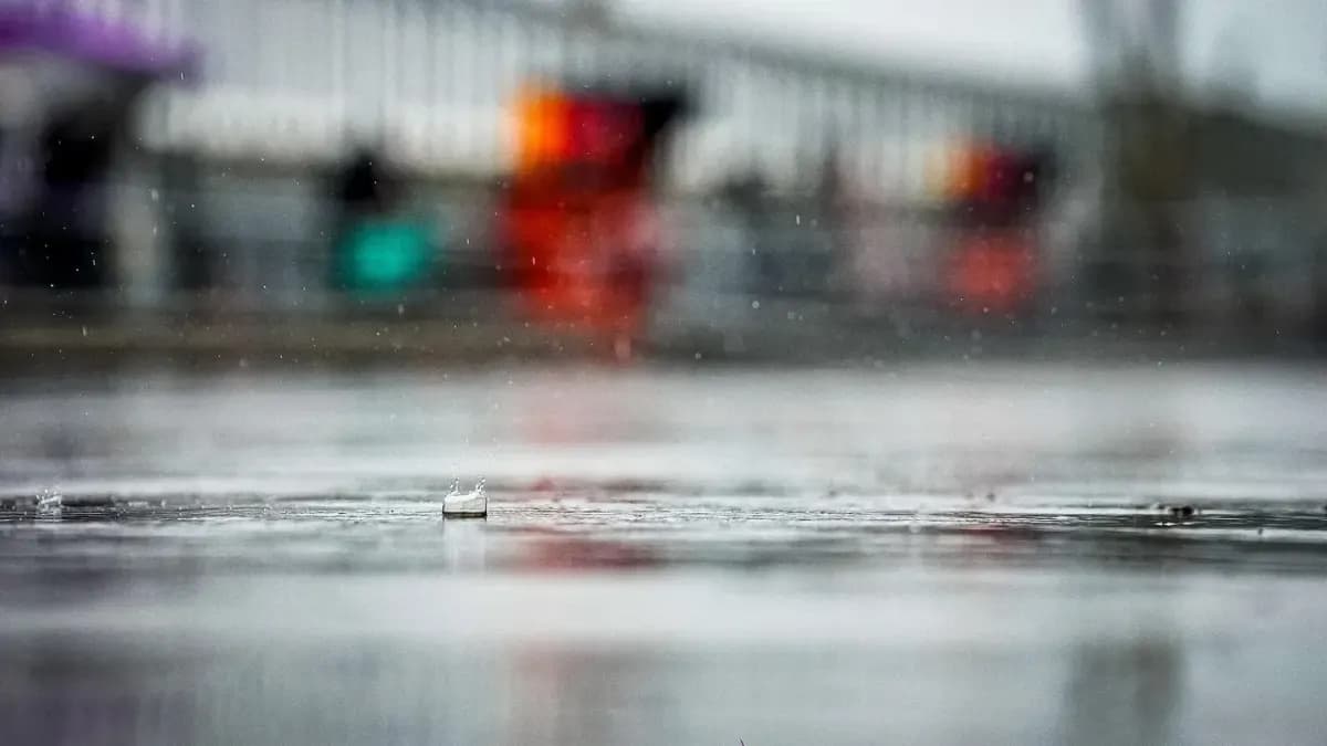 La lluvia impide la celebración del programa de MotoGP como estaba previstoMotoGP