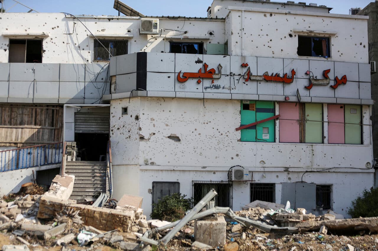Hamas Rejects Israeli Claims of Military Use of Gaza Hospitals as Pretext for Destruction