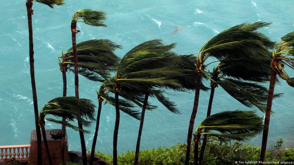 El Nino neden bir bölgede fırtınaları körükleyip diğerlerinde bastırabiliyor