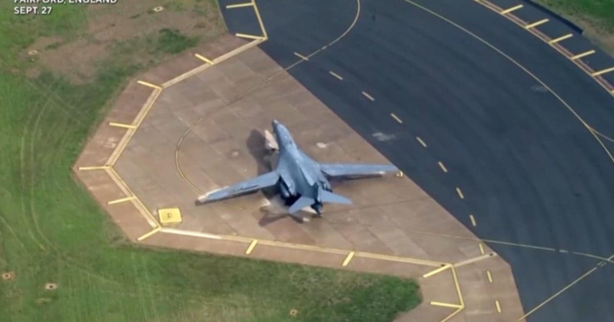 القوات الجوية الأمريكية تسحب قاذفات B-1 من قاعدة بريطانية بعد خرق أمني
