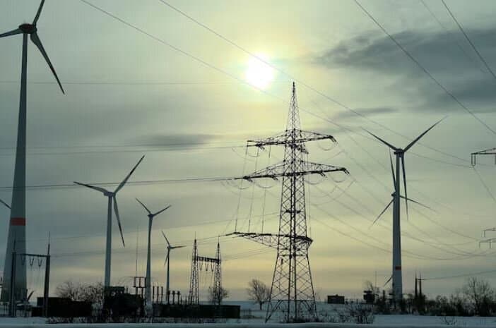 UK Power Grid Operator Issues Warning Over Potential Electricity Supply Shortfalls