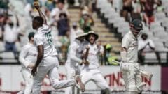 Image caption, Kagiso Rabada took three wickets in the first half an hour to put South Africa on their way to victory