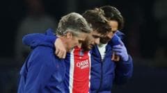 Image caption, Khvicha Kvaratskhelia was making his first start of the season in the Champions League