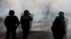 مصدومیت شدید یک نوجوان در جریان گسترش اعتراضات دانشآموزی در فرانسه