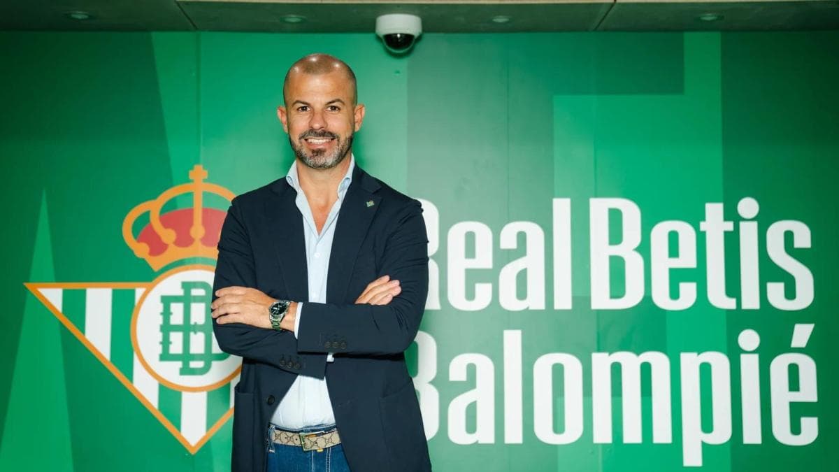 Real Betis, Manuel Pellegrini'nin Sözleşme Uzatma Görüşmelerini Askıya Aldı