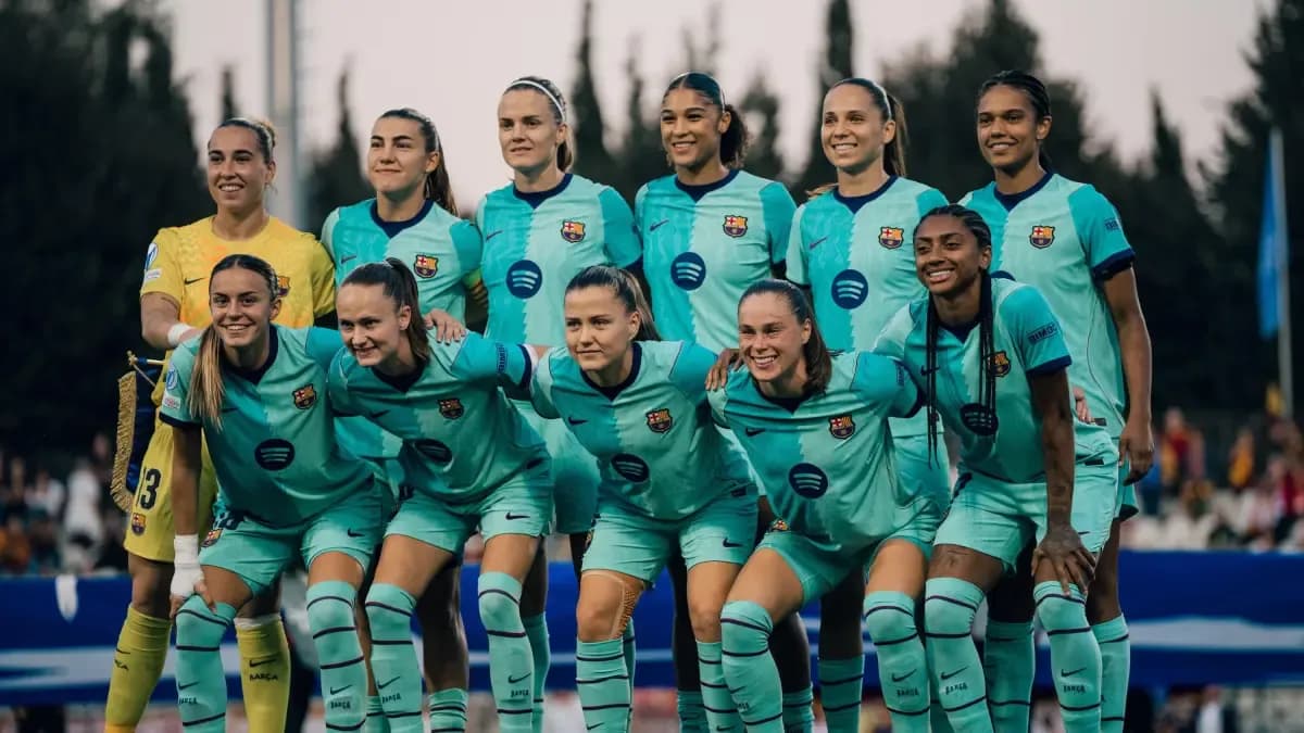 FC Barcelona Kadın Futbol Takımı'ndan Roma'ya Karşı 0-6'lık Ezici Zafer