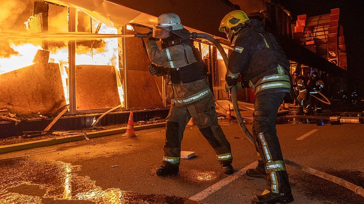 Vier Tote und 28 Verletzte bei russischen Luftangriffen in der Ukraine