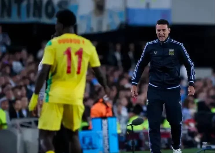 Lionel Scaloni rompe a llorar al reflexionar sobre el legado de Lionel Messi en Argentina